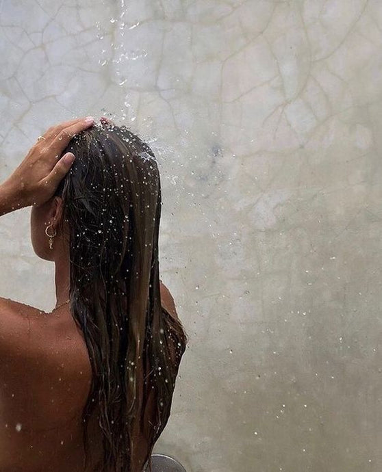 THE BENEFITS OF HANGING EUCALYPTUS IN YOUR SHOWER